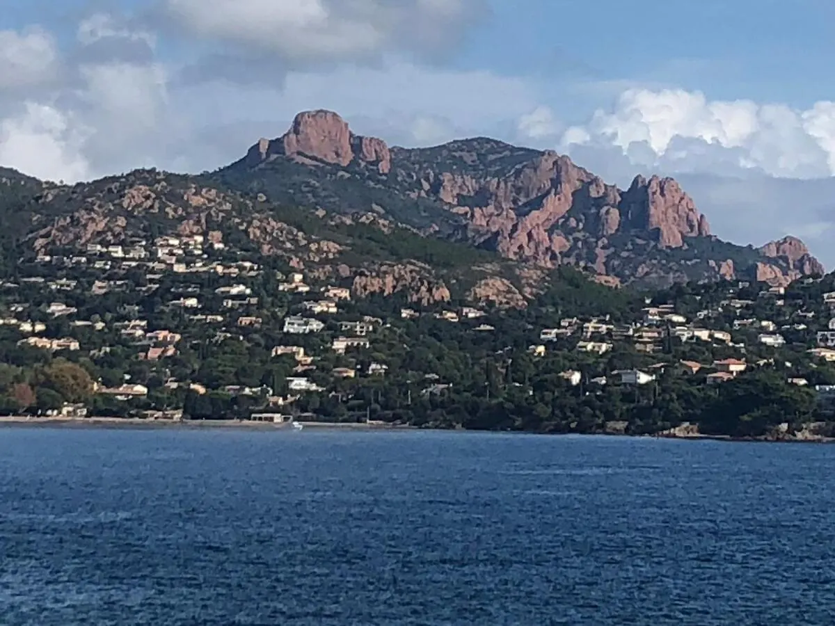 公寓 Le Dramont, Sea View, Pool, 4-5 People, Air Conditioning , Wi-Fi Saint-Raphaël