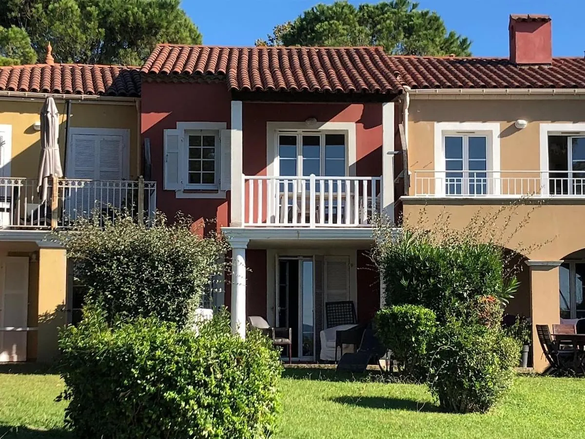 Le Dramont, Sea View, Pool, 4-5 People, Air Conditioning , Wi-Fi Saint-Raphaël 法国