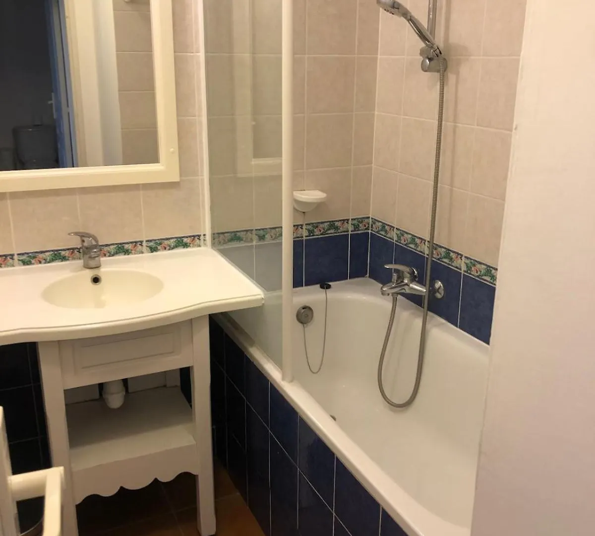 Le Dramont, Sea View, Pool, 4-5 People, Air Conditioning , Wi-Fi Saint-Raphaël 0*,  法国